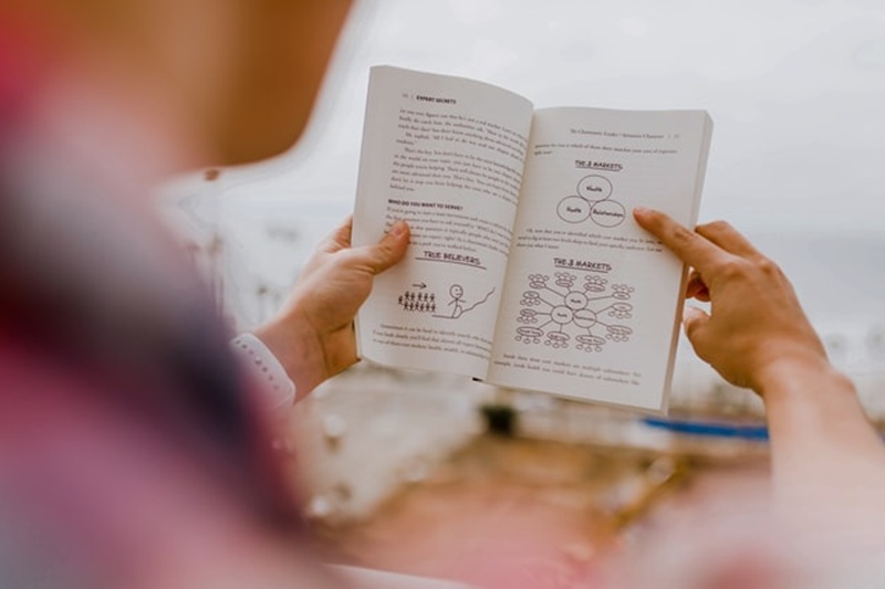 Reading often can boost your brain and increase your IQ score